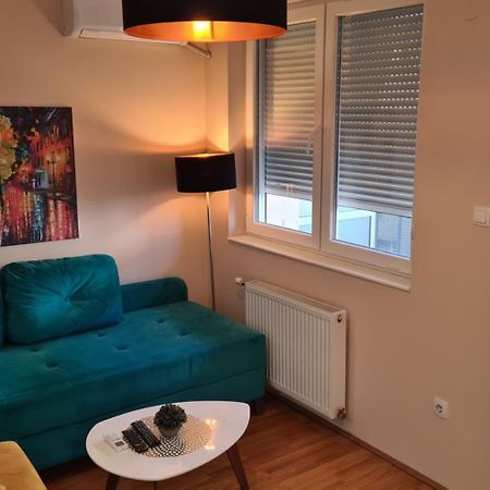 Apartmani Simic Quatro Валево Екстериор снимка